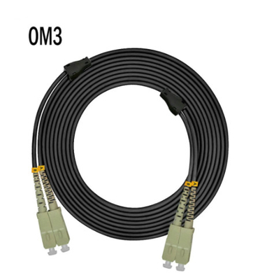Multimode vezeloptisch patchkabel met aanpasbare lengtes en een laag invoegverlies van &lt; 0,3 dB