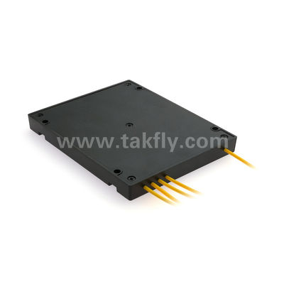 MPO/MTP Fanout Cable PLC Splitter 1x4 SM/MM Glasvezel voor Data Center FTTX