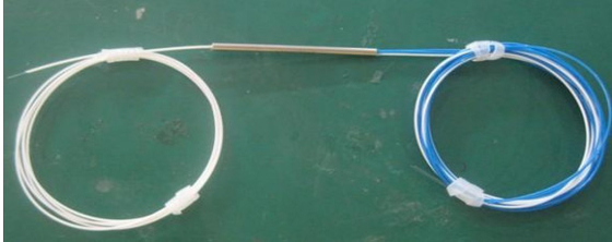Hoge directiviteit dB ≥40 1×2 of 2×2 850/1310nm multi-mode glasvezelcoupler voor een breed temperatuurbereik