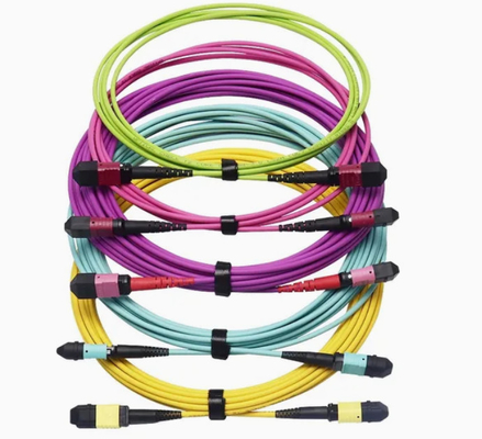 Optische vezels FTTH patch cord trunk kabel PVC materiaal paneel MPO vezel kabel