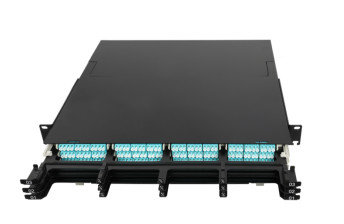 Glijdend ontwerp MTP/MPO-cassettebeheerpaneel voor kabeldiameter 0,9 / 2,0 / 3,0 mm -40 °C tot 80 °C Temperatuurbereik