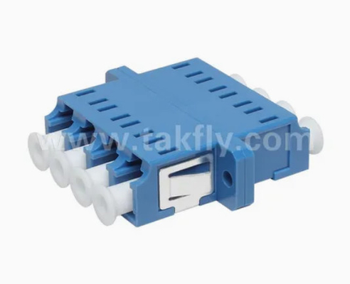 LC Quad APC Upc 4 Cores Glasvezel Adapter met flenster Simplex en Duplex Body Style Invoegverlies ≤0,2dB