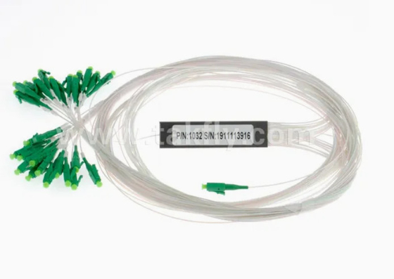 G657A1 Vormconnector van het vezeltype LC 1X8 900um Mini-staalbuis Splitter PDL≤0.4dB