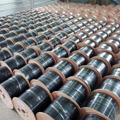 SC/APC FTTH Drop Cable Pigtail met G657A1-vezel en LSZH Black Jacket voor betrouwbare verbinding