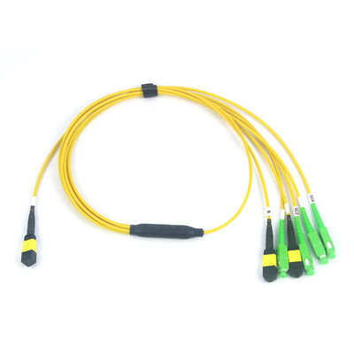Nauwkeurige 12F MPO naar 4x SC/APC Patchkabel met Precisie Gegoten MT Ferrule voor FTTH Drop & Test Toepassingen