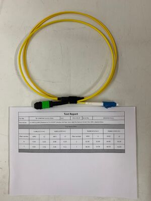 Precision MPO MTP to LC Breakout Patch Cord met tweevezels en optionele APC/UPC-connectoren voor flexibele connectiviteit