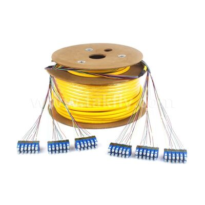 Glasvezelpatchkabels 36Cores SC-SC Vooraf afgesloten breakout-patchkabel voor telecomdatacenter