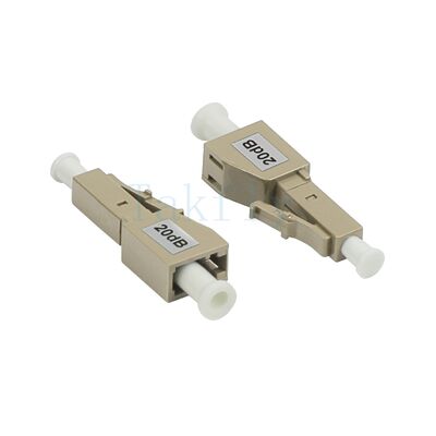 LC Mannelijke tot vrouwelijke glasvezel attenuator   Inline vast type voor enkelmodus / multimode