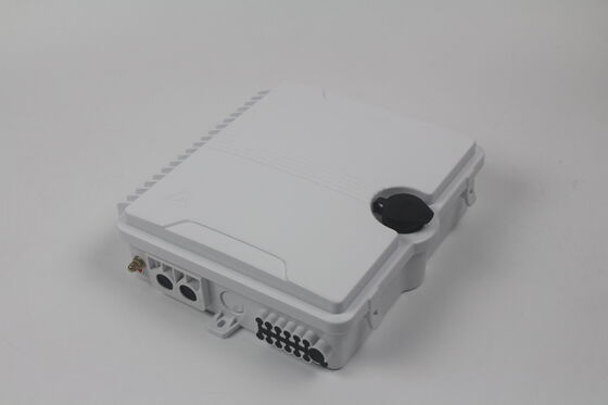 Eenvoudige onderhoud FTTH glasvezel terminatie doos met IP65-bescherming en 0.2dB invoegverlies