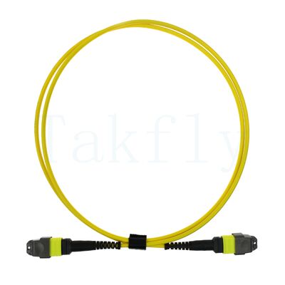 12F MTP(M) – MTP(F) APC-patchsnoer, SM G657A1, 1 m, 3,0 mm, LSZH geel, buigongevoelige hoes, laag verlies