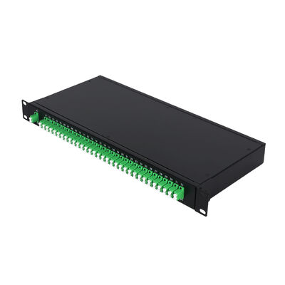 Het OEM 1U 19Inch 2x64 Rek zet LC-Vezel Optische PLC Splitser voor FTTx-Datacenter op