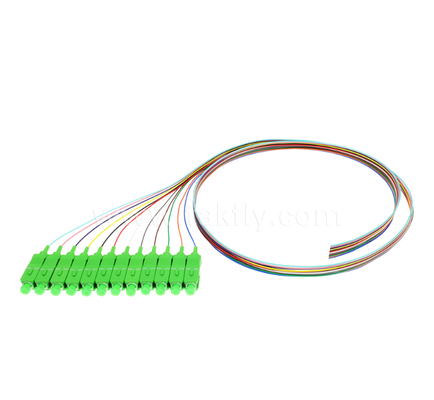 SC/APC 12-kleuren glasvezel-pigtailset – kleurgecodeerd voor eenvoudige identificatie, één uiteinde voorzien van connector, één uiteinde blanke glasvezel, voor aansluitdozen, splitsing en apparatuuraansluiting