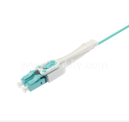 MPO/MTP naar LC Uniboot Breakout Patch Cord   OM3 Multimode, High-Density, Polarity Reversible voor 40G/100G Data Centers