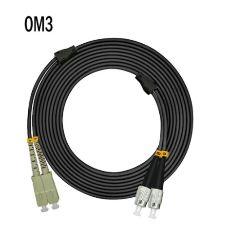 Multimode vezeloptisch patchkabel met aanpasbare lengtes en een laag invoegverlies van &lt; 0,3 dB