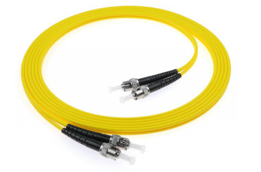 2.0mm Kabeldiachter ST-ST Simplex/Duplex Glasvezel Patch Cord met hoog Returnloss UPCMM≥35dB