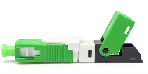 UPC APC-vezel snelle connector met afvaltest ΔIL≤0,3 DB en slagprestaties 3 cycli