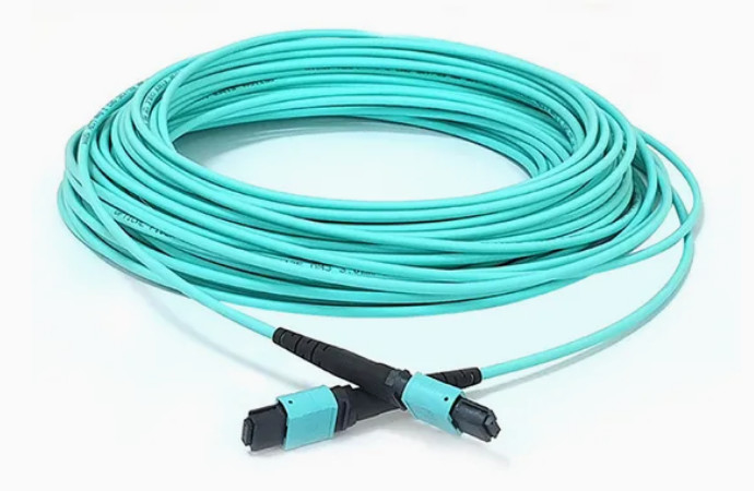 8/12/24core 2m-50m High Density PVC/LSZH UL Certificatie Vrouwelijk/Mans MPO-MPO Sm Om3 Om4 Om5 Trunk Cable Patch Cord Fiber Optic Jumper