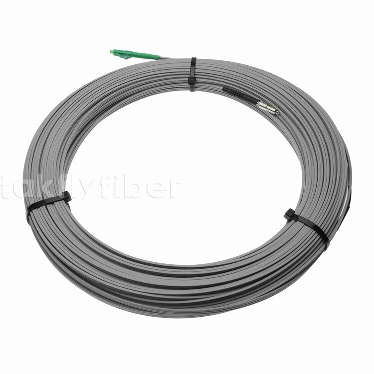 Draagbare PRE-Connectorized Bullet SCAPC FTTH Drop Cable Fiber Optic Patchcord 2.0x5.2mm