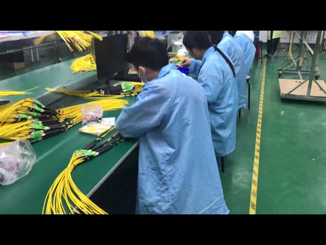 CHINA Amphenol aangepast 288 vezels 0.35dB Max Invoegverlies Singlemode OS2 MPO Trunk Cable voor Data Center te koop